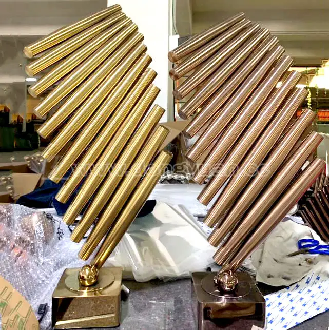 Modern home decoration and ornament electroplated stainless steellarge sculpture for indoor decor 1