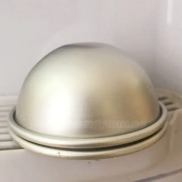 53mm Aluminum Round Shape bath bomb molds 1