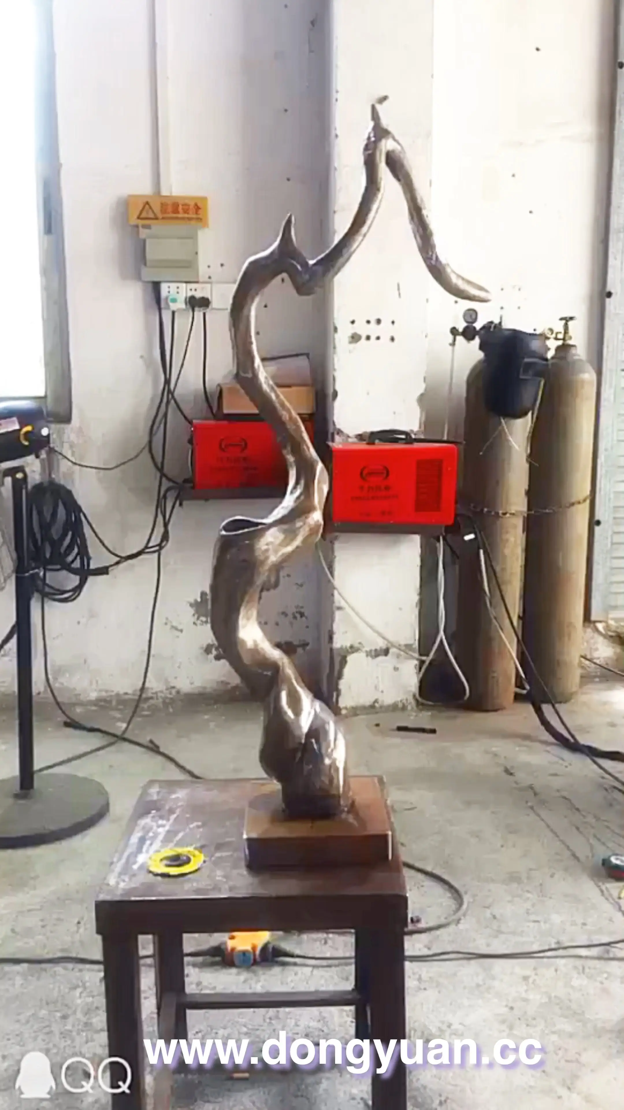 Large Abstract Bronze Iron Tree Sculpturer for DisplayArtworks Decoration 1
