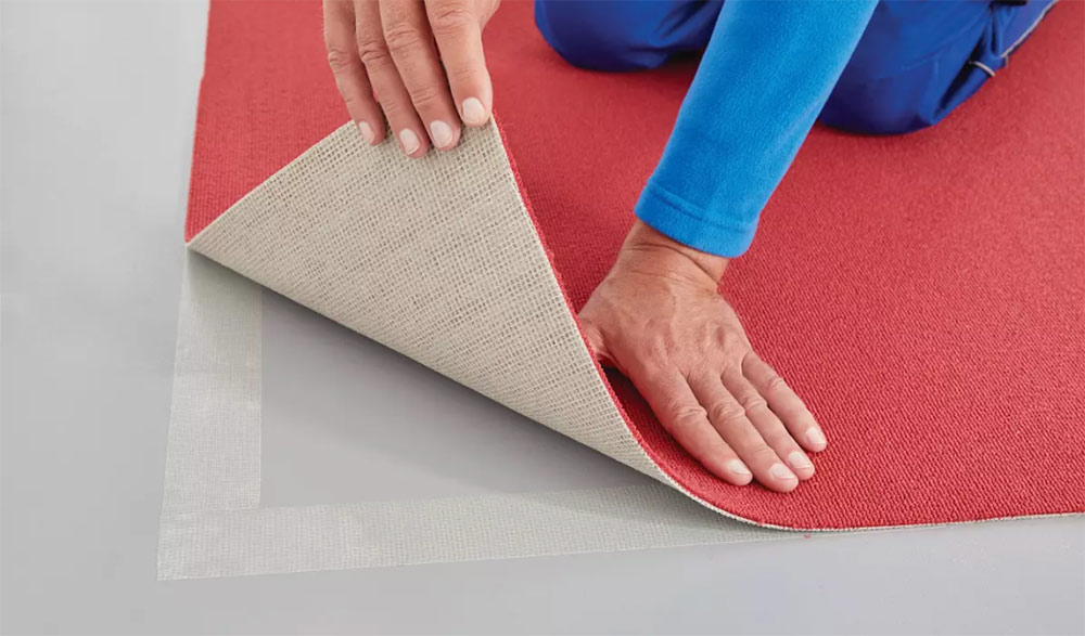 Double-sided fabric tape for temporary fixing carpet on rough exhibition floors 6