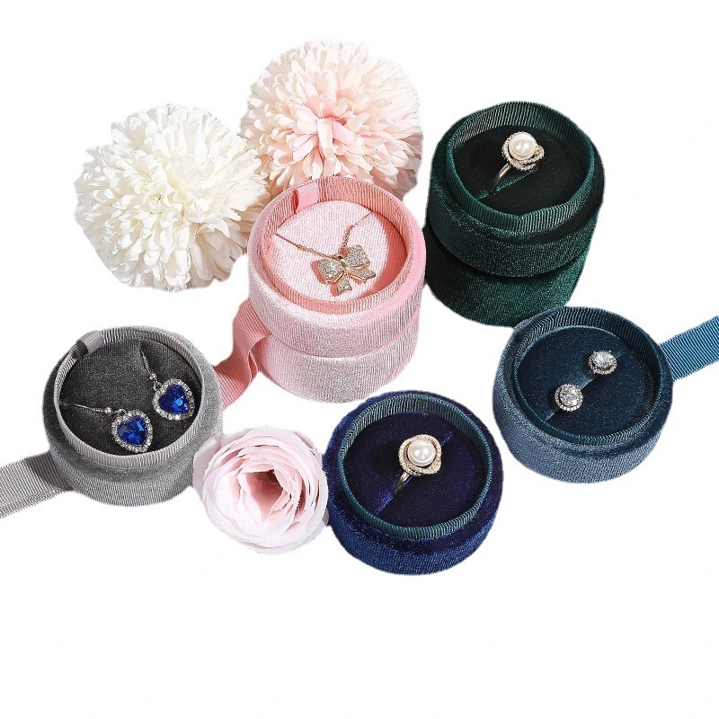 Wholesale customized circular velvet ring box for jewelry storage and storage 1