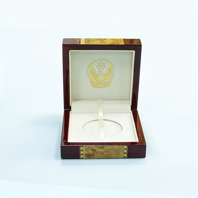 Wooden Commemorative Coin Display Box Single Medal Badge Storage Box 1