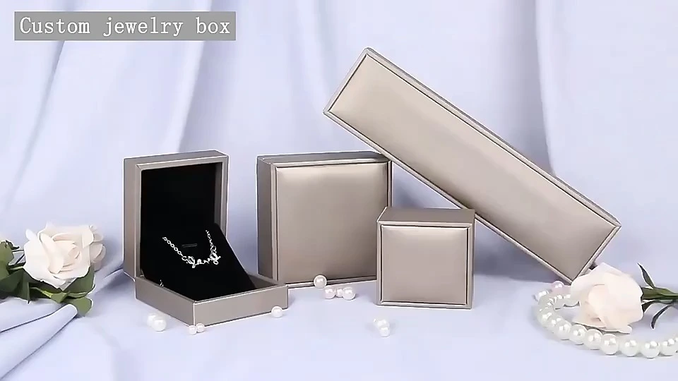 2025 Luxury Necklace Wholesale Jewelry Packaging Boxes Jewelry Gift Box Wiredrawing Design Pu Leather Ring pendant Jewelry Case 1