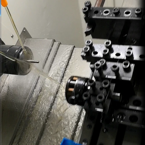 Máquina de torno Cnc de cama inclinada de 2 ejes CF36 1