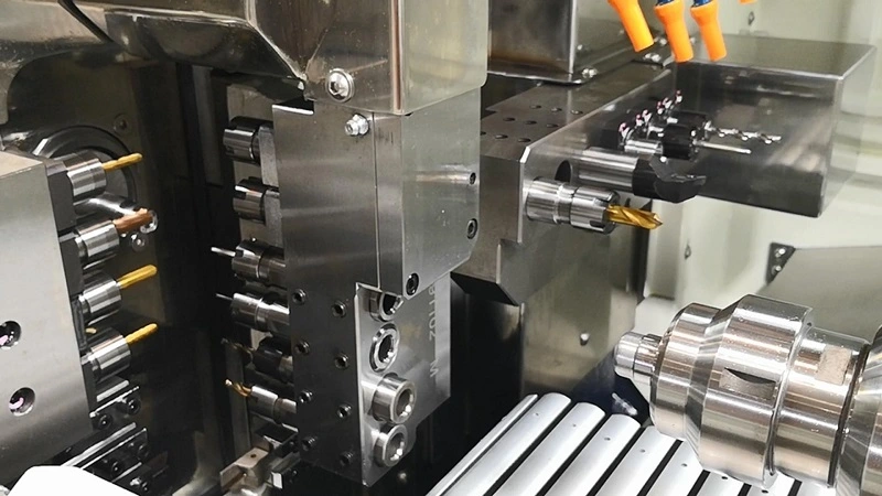 Máquina de compañía de máquinas de torno preciso a la venta para taller 2