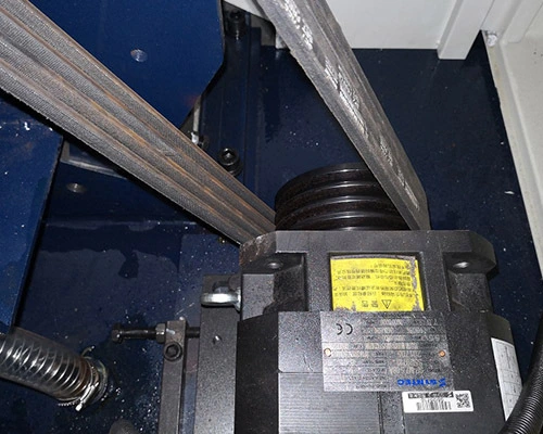 Jsway Lathe 3 Axis CNC Máquina para la venta para piezas de teléfono 10