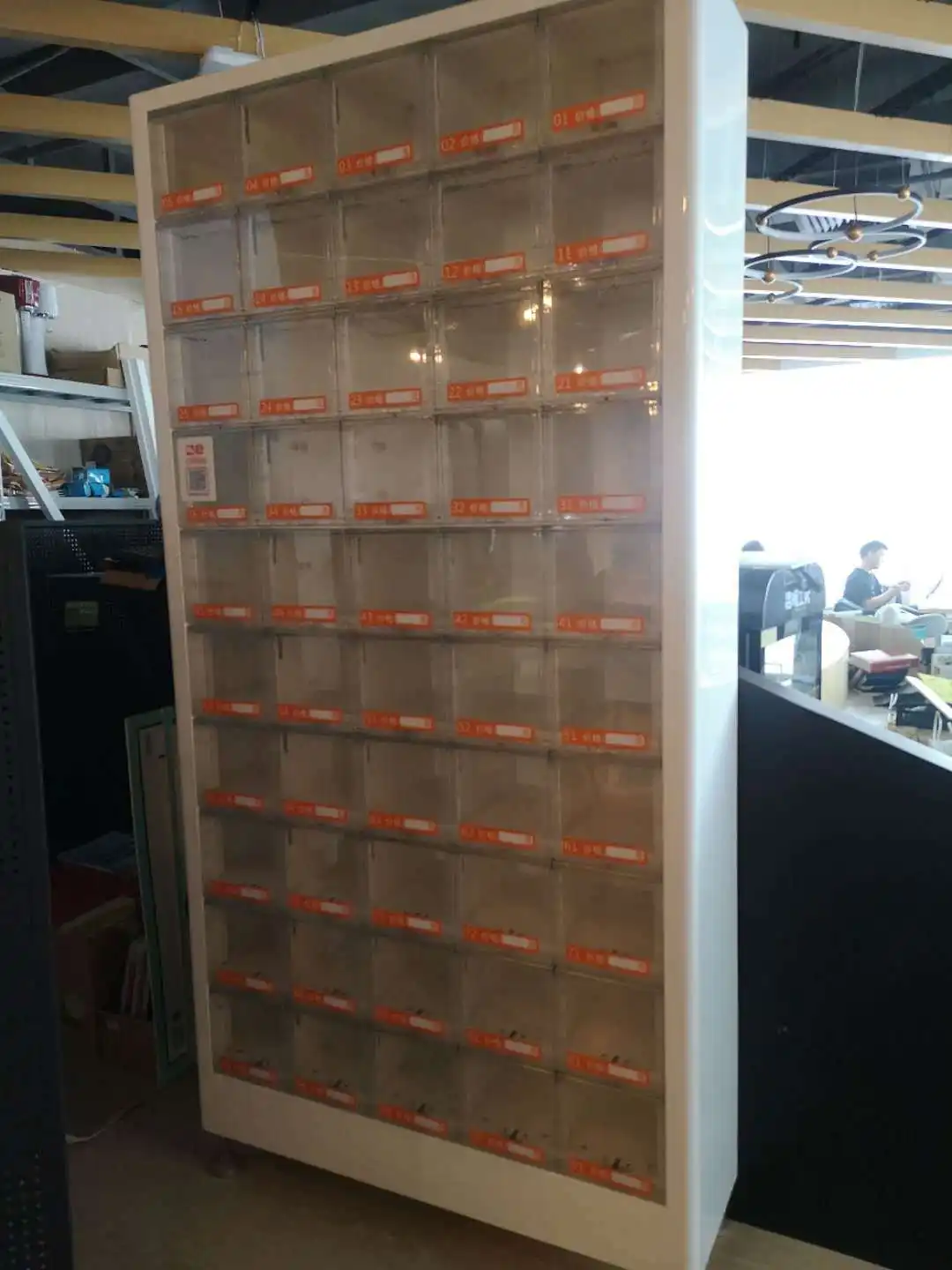 high capacity coke vending machinee wholesale for drinks 6