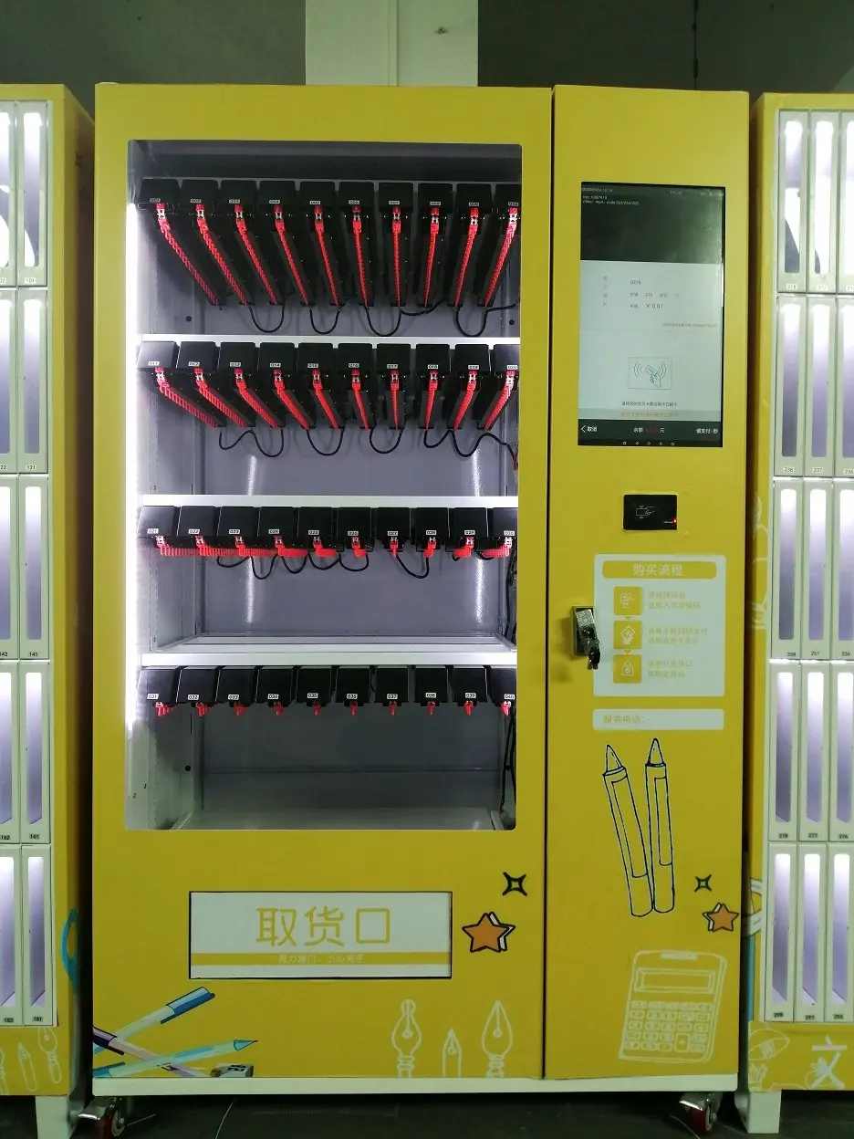 Safe to Use Smoothie Vending Machine Smoothie Vending Machine Company 2