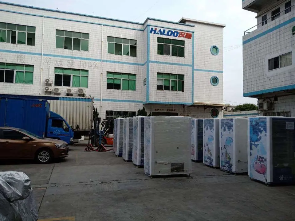 Professional Snack Soda Vending Factory for Commercial Centers 4