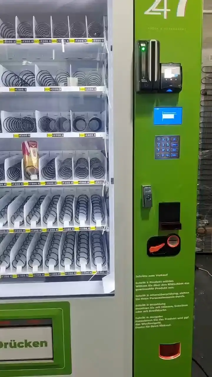 DLE-10C-003 24h self-service snack&cold drink vending machine 1