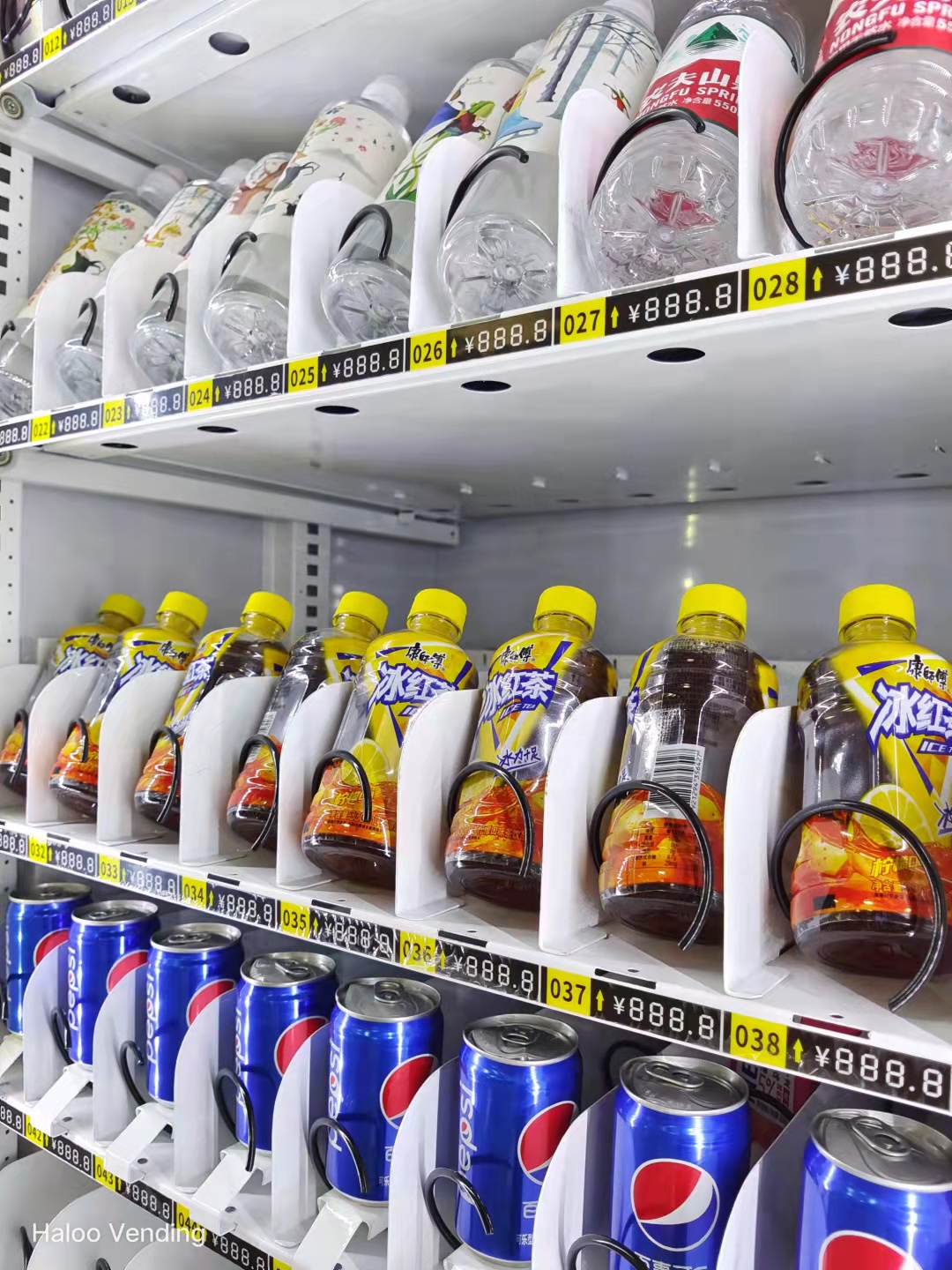 Kenya M-pesa snack vending machine 3