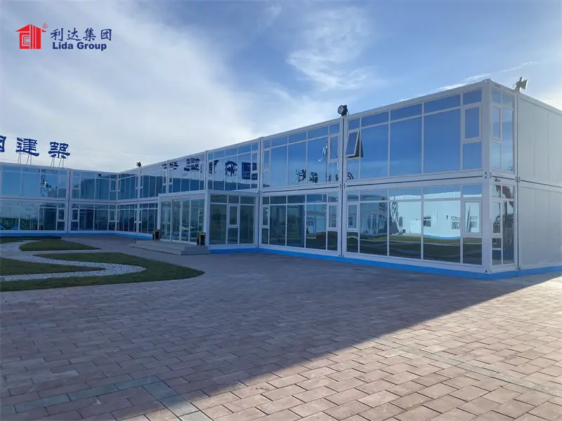 20FT 40FT Living Modular Office Building Flat Pack Luxury Mobile Prefabricated Container House 1
