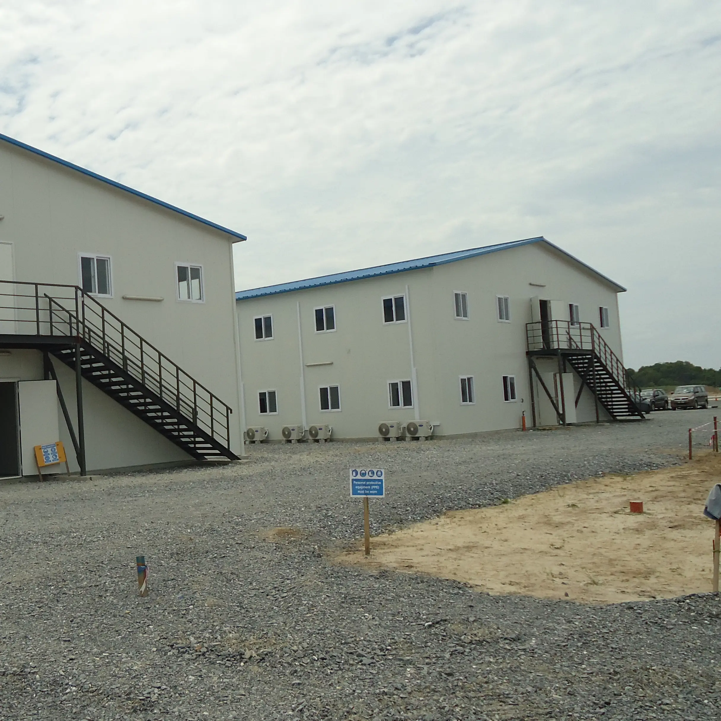 gold mine site camp buildings 1