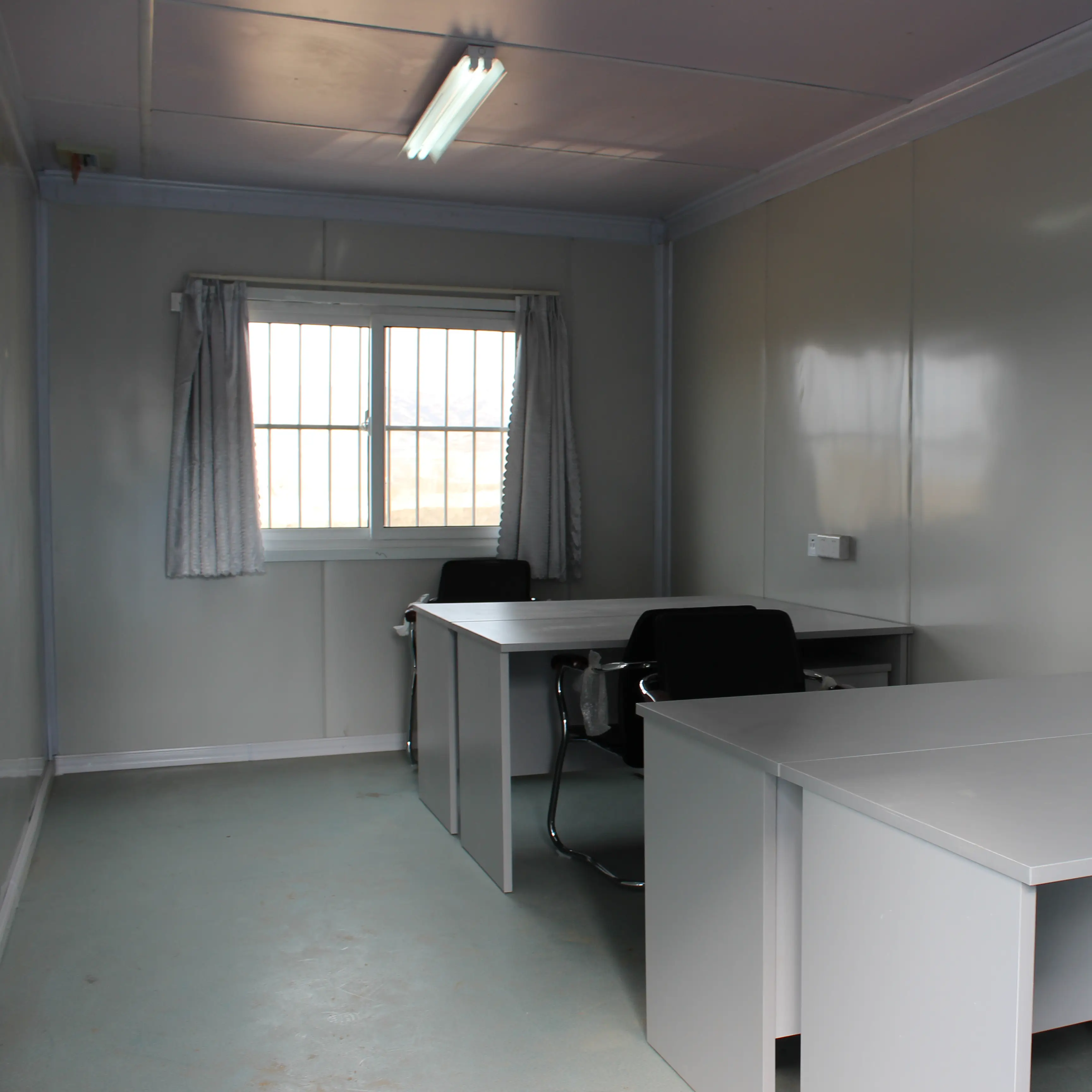 Standard flat pack sandwich panel and steel modular container house 1