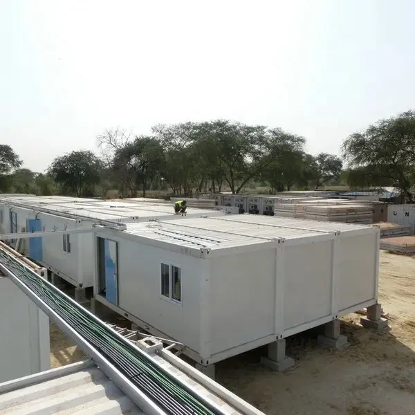 Combined Flat Pack Container House Use For Worker Accommodation 1