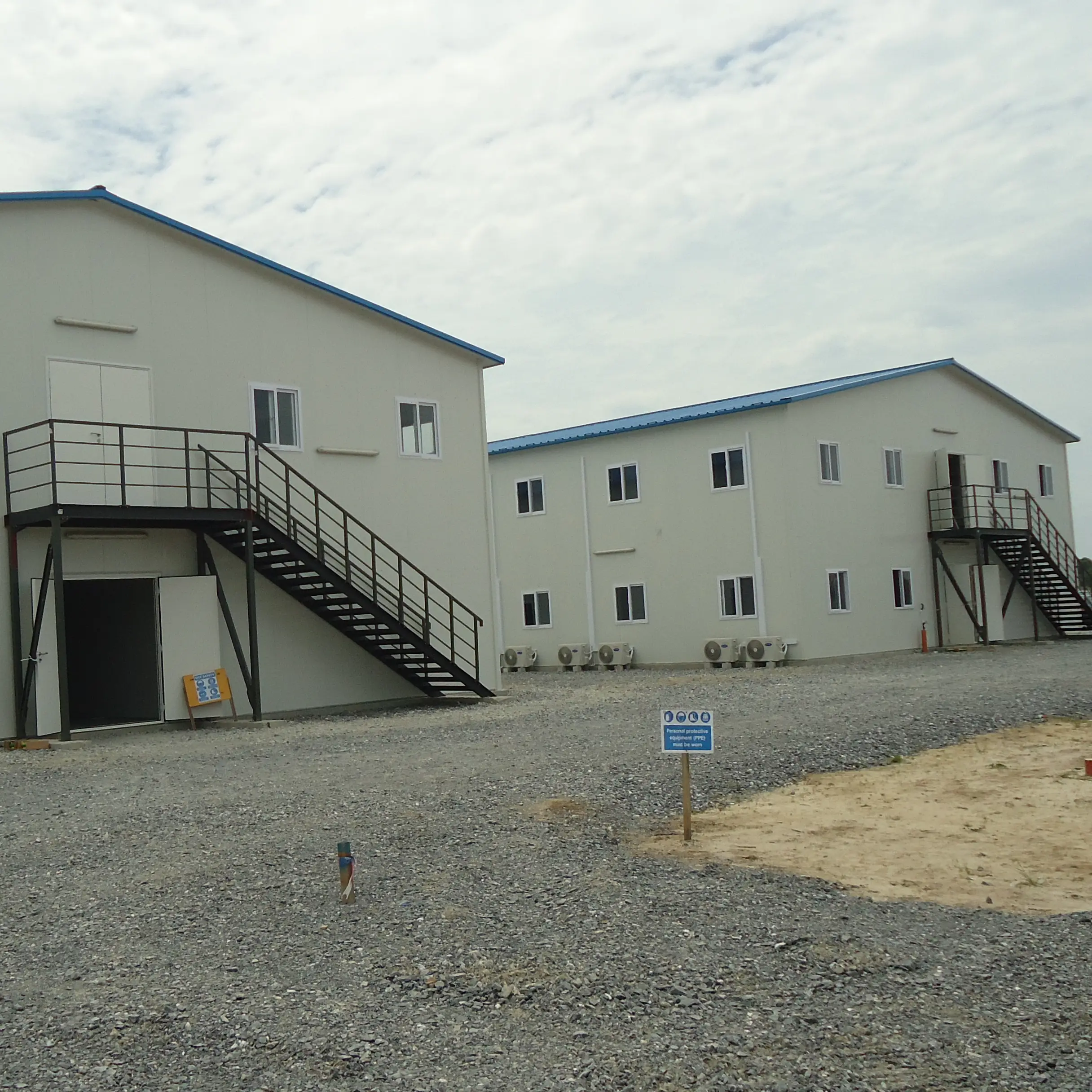 prefabricated buildings oil mining camp accommodation 1