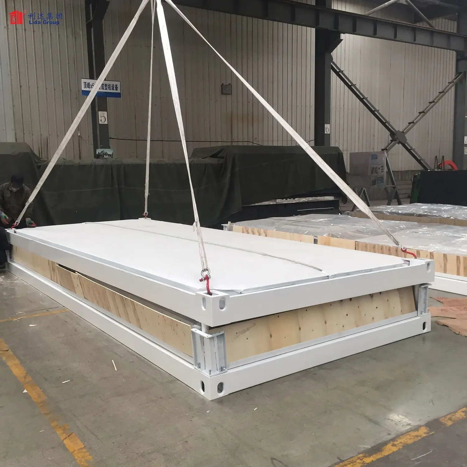 Guinea Low Cost Prefabricated House Design 40ft Flat Pack Container 1