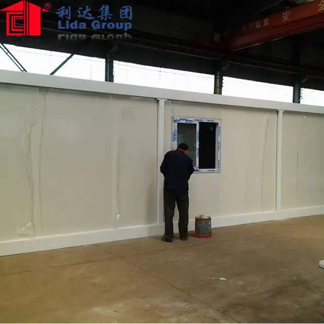 Flat pack prefabricated 40ft container house for office/toilet/camp 1
