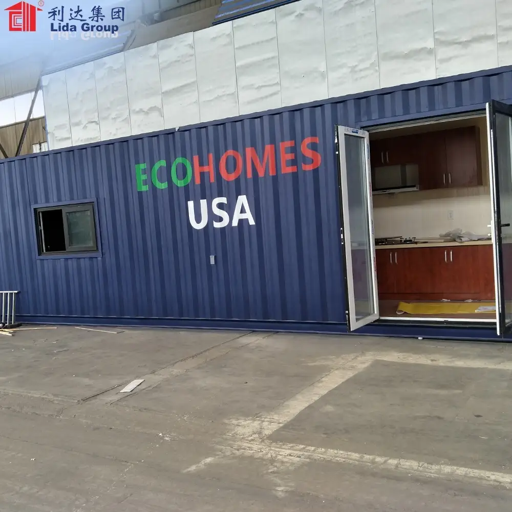 Prefab 40ft shipping container house 1
