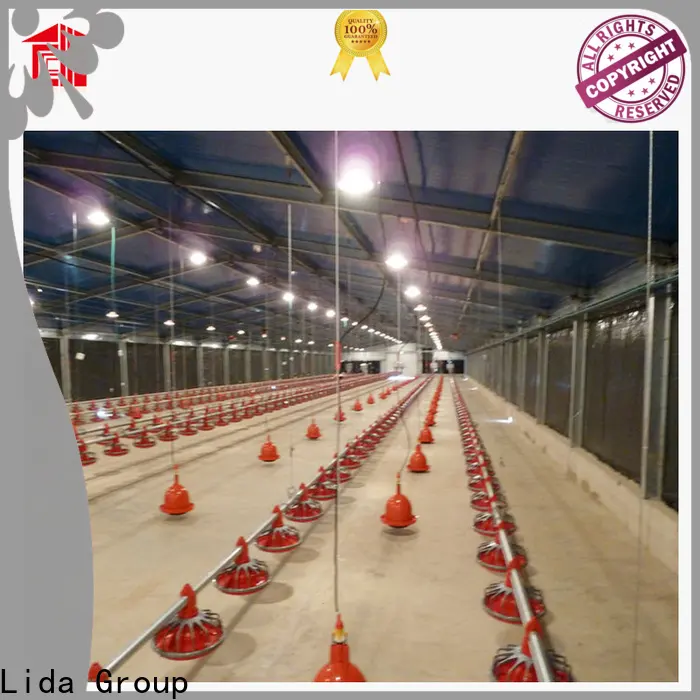 Lida مستودع إطار بوابة المجموعة يستخدم كمنزل أخضر 1