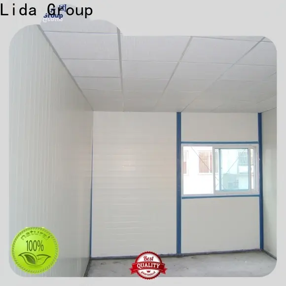 Empresa de casas prefabricadas contemporáneas personalizadas para quioscos y stands. 1