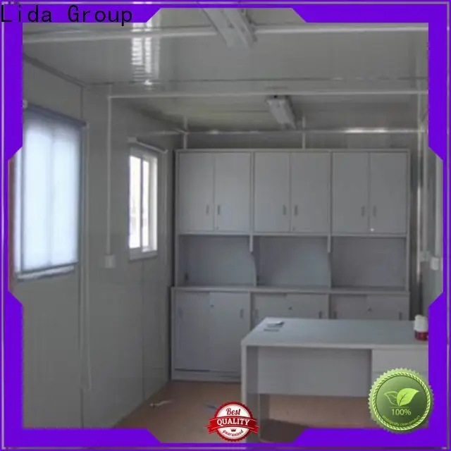 Nuevas casas de cajas de carga. Proveedores utilizados como cocina, cuarto de baño. 1