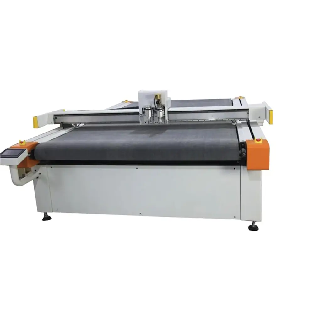 Insulation Material CNC Cutting Machine with Automatic Feeding Table 1