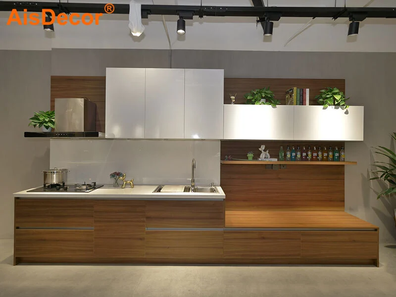 Modern Small Apartment White Lacquer and Laminate Kitchen 1