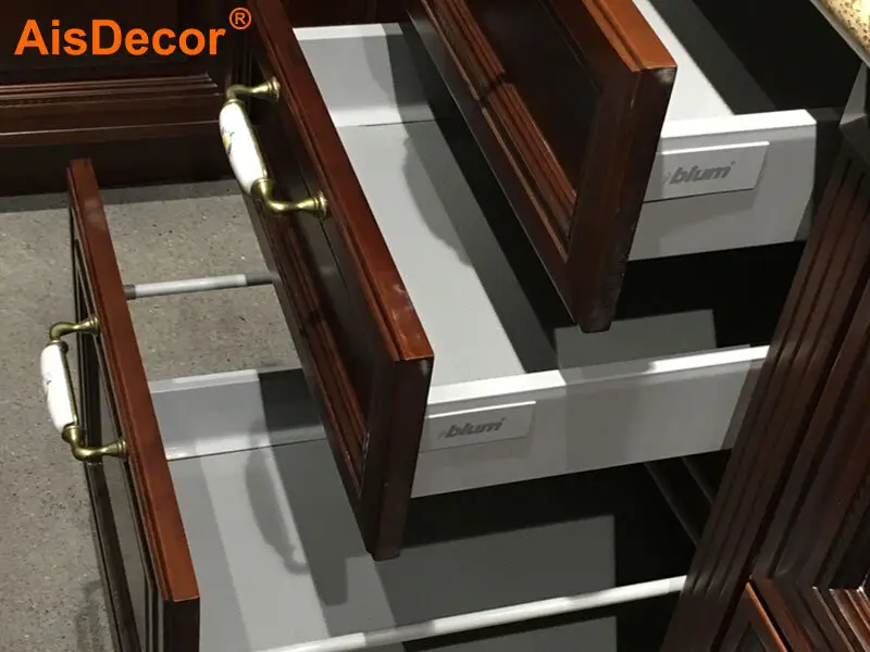 cheap solid wood kitchen cabinet manufacturer 9