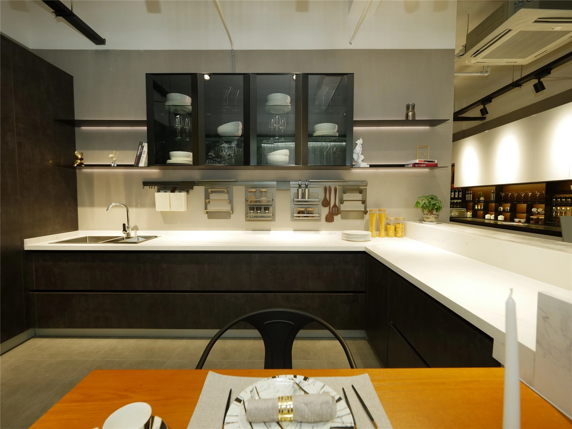 AisDecor custom painting laminate cupboards one-stop solutions 1