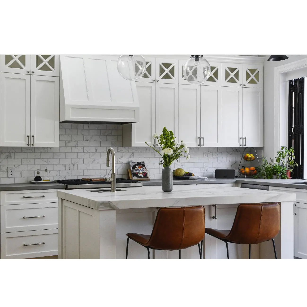 top-selling lacquer kitchen cabinet factory 2