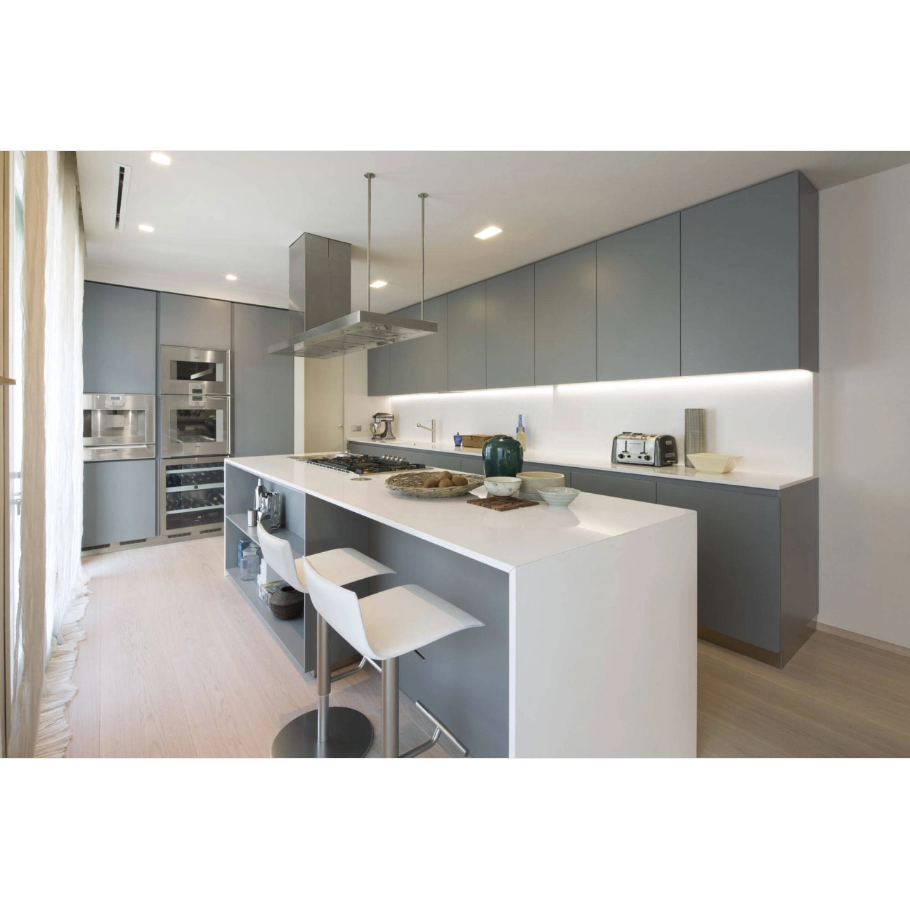 AisDecor professional lacquer cabinets exporter 3