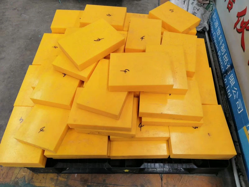 Piezas de plástico procesadas por CNC: piezas mecanizadas de HDPE por CNC personalizadas, servicios de corte irregular 1