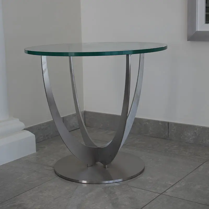 Topson fine-quality metal garden table and two chairs for interior 3