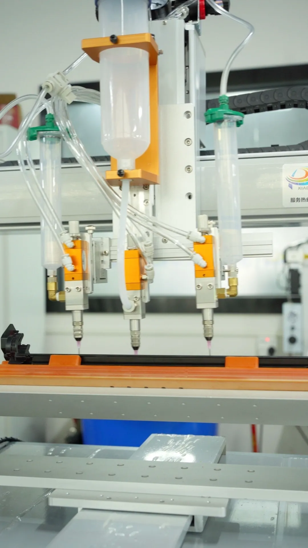 Automated Glue Dispensing Systems Wholesale - Xiaomao Machine-3 4
