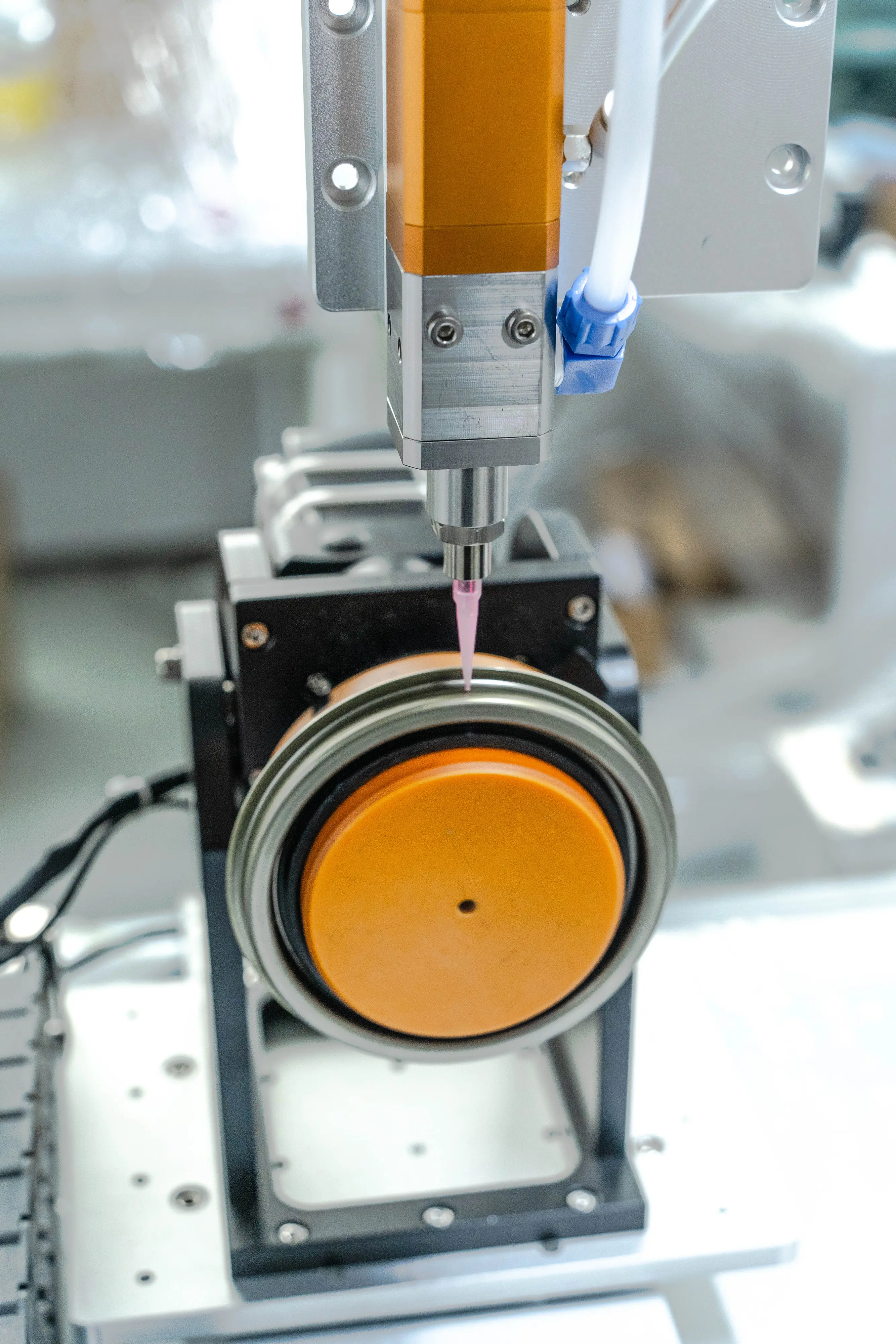 Automated Glue Dispenser by Xiaomao Machine-4 6