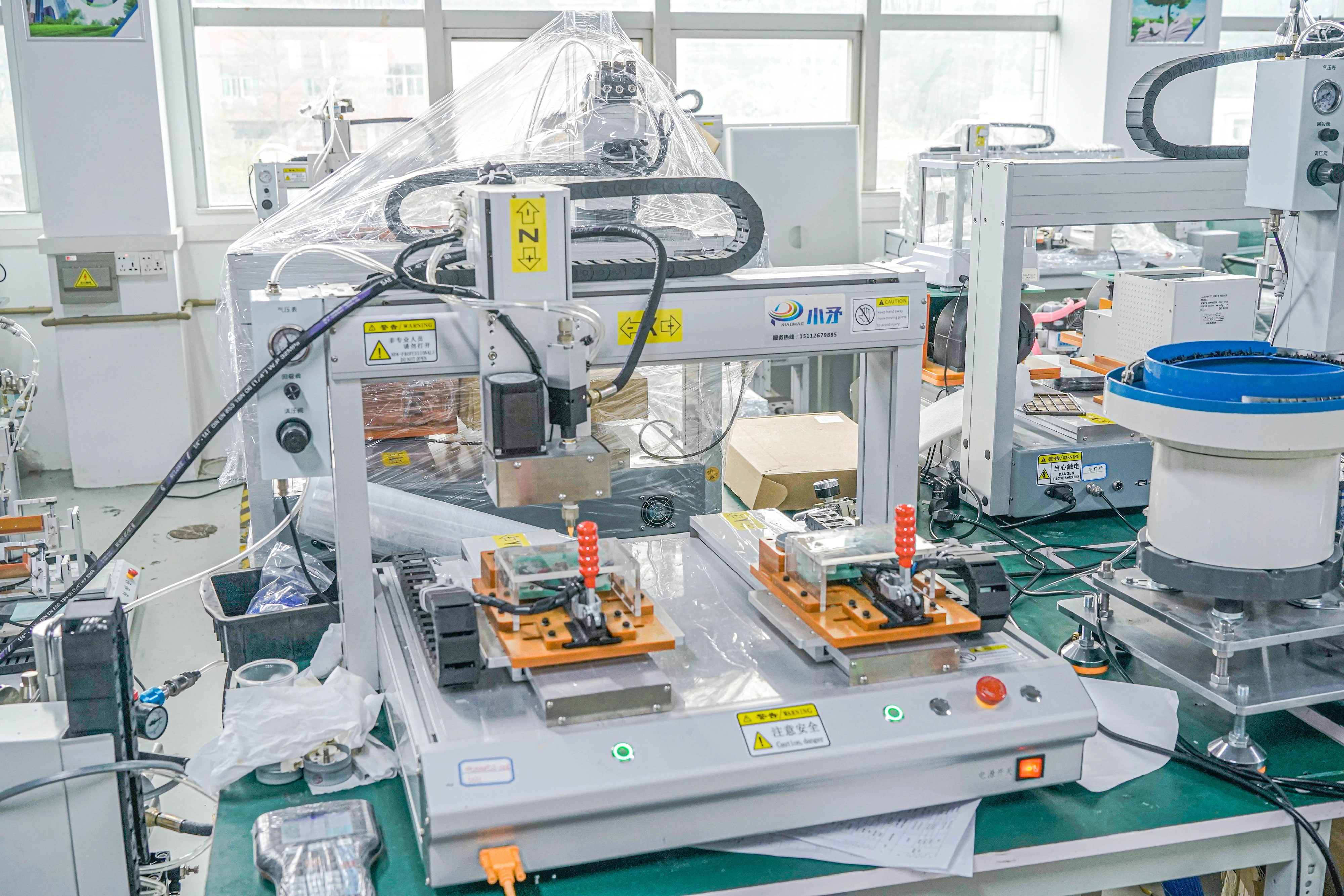 Cnc Glue Dispenser Machine Wholesale - Xiaomao Machine-5 4