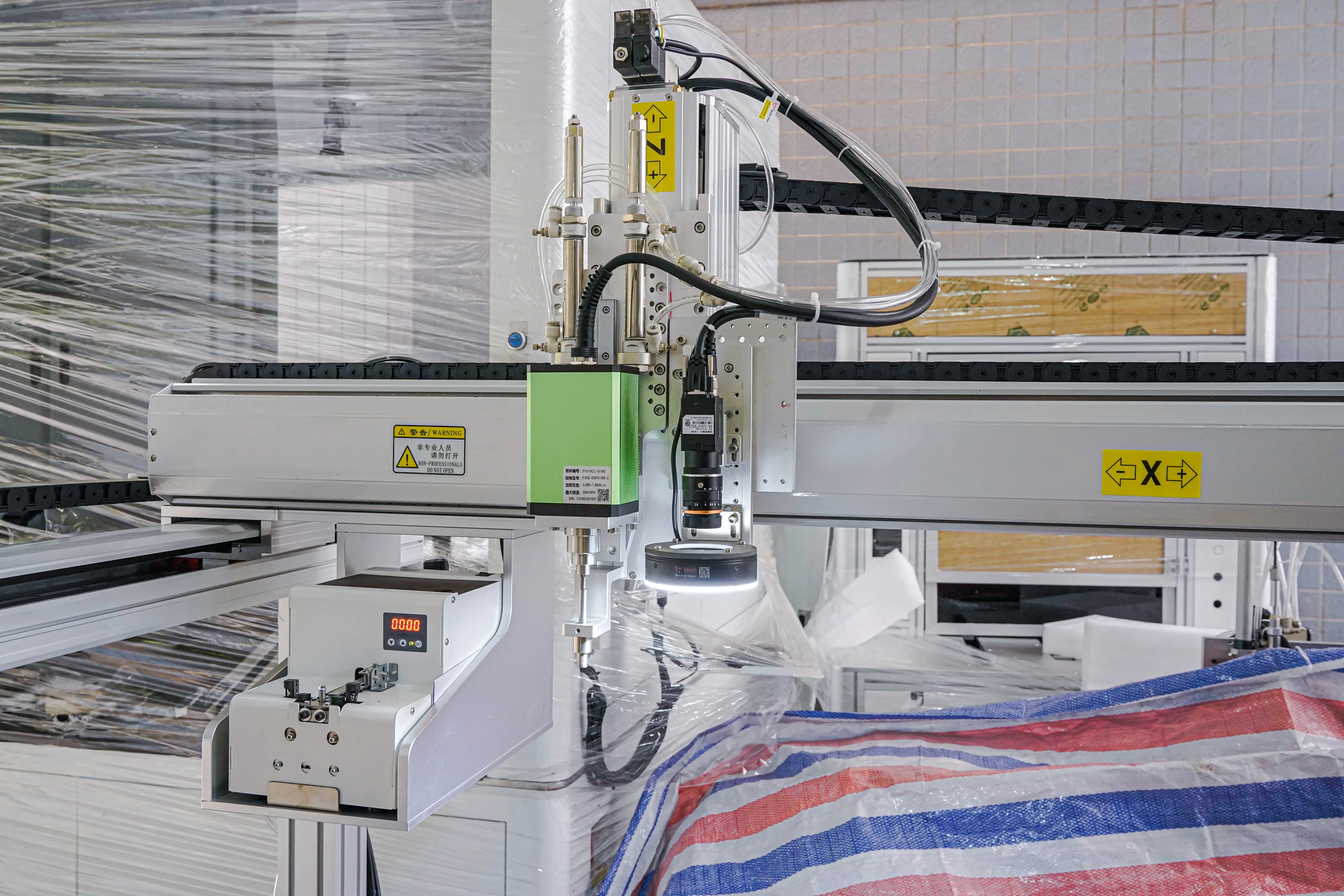 Automatic Screw Fastening Machine by Xiaomao Machine-3 6