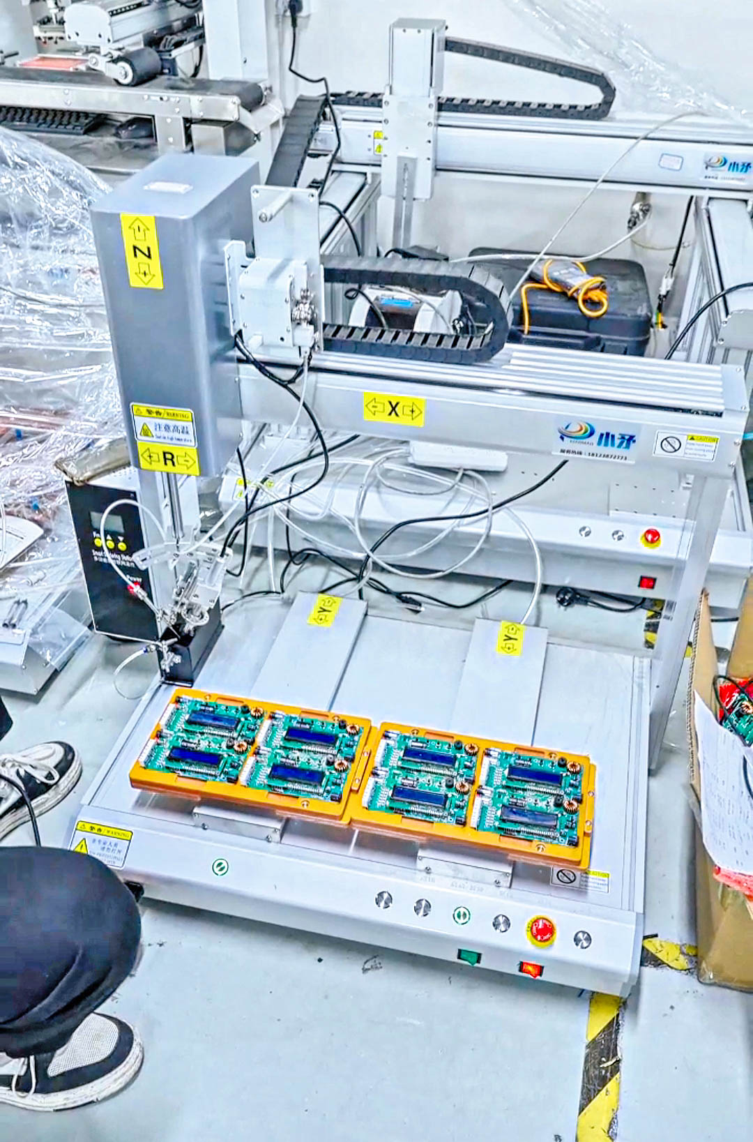 آلة لحام 6331r ثنائية المحطة للحام لوحات PCB 4