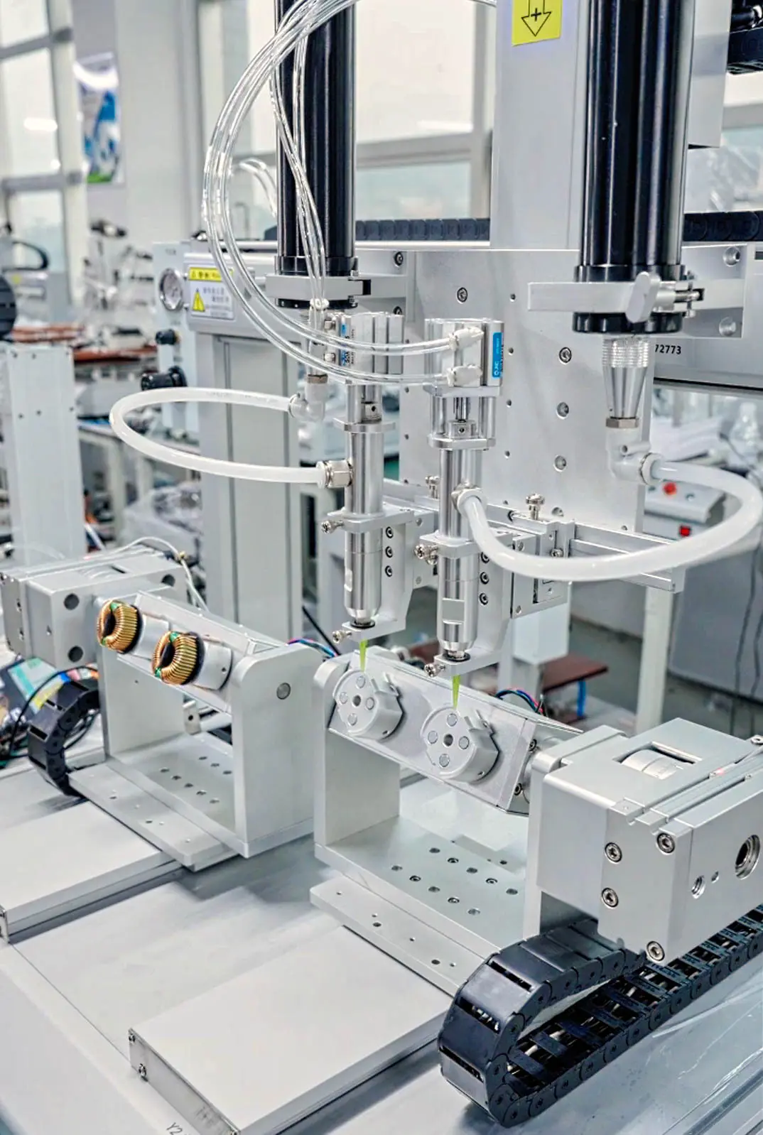 Automatic Glue Dispenser - - Xiaomao Machine 4