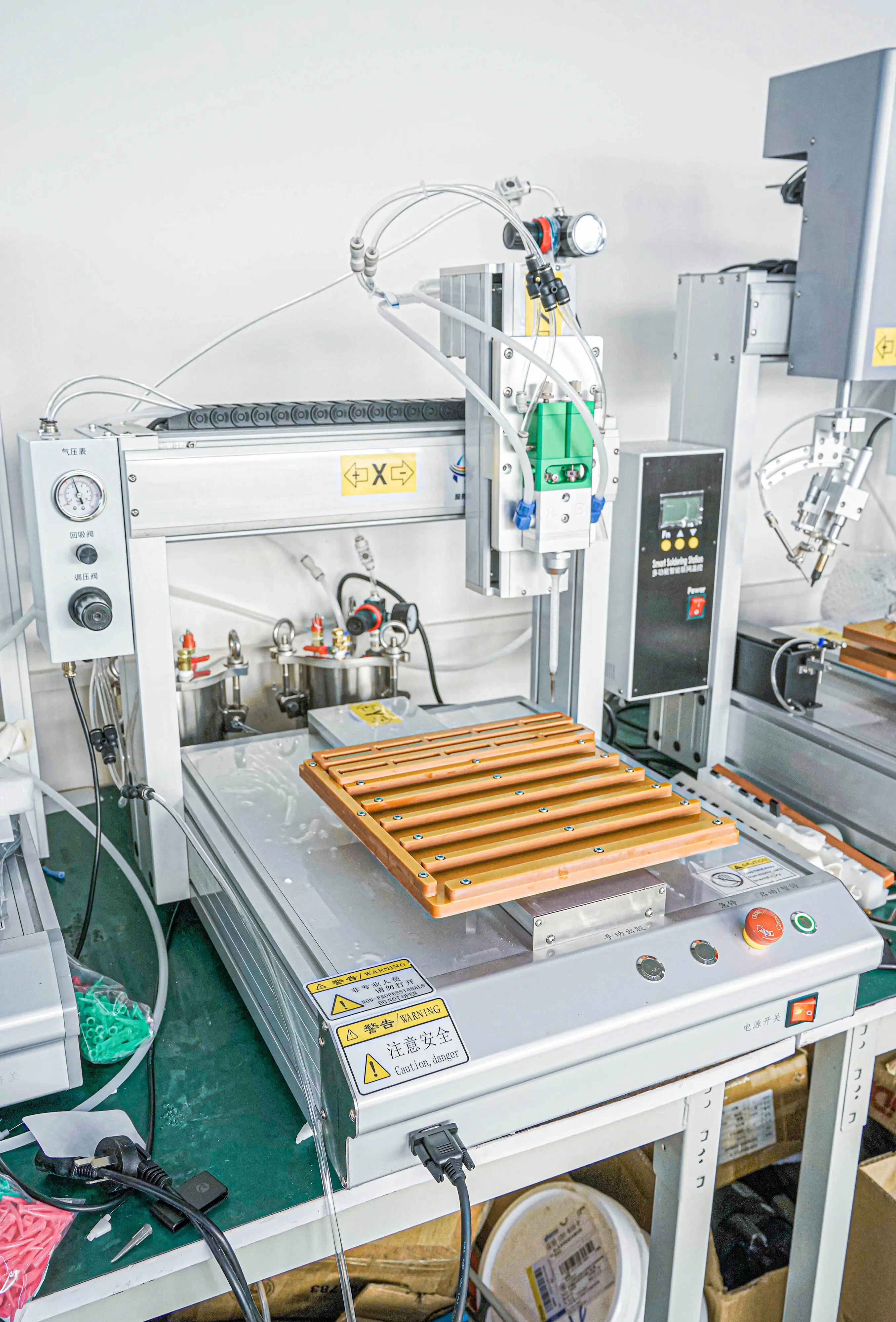 Dispensing Machine Manufacturer by Xiaomao Machine 4