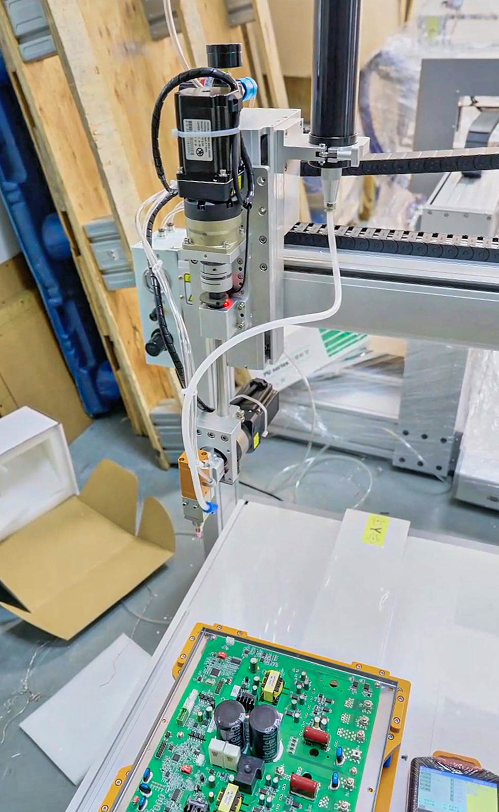 Double-station rotary glue dispensing machine for PCB boards 5