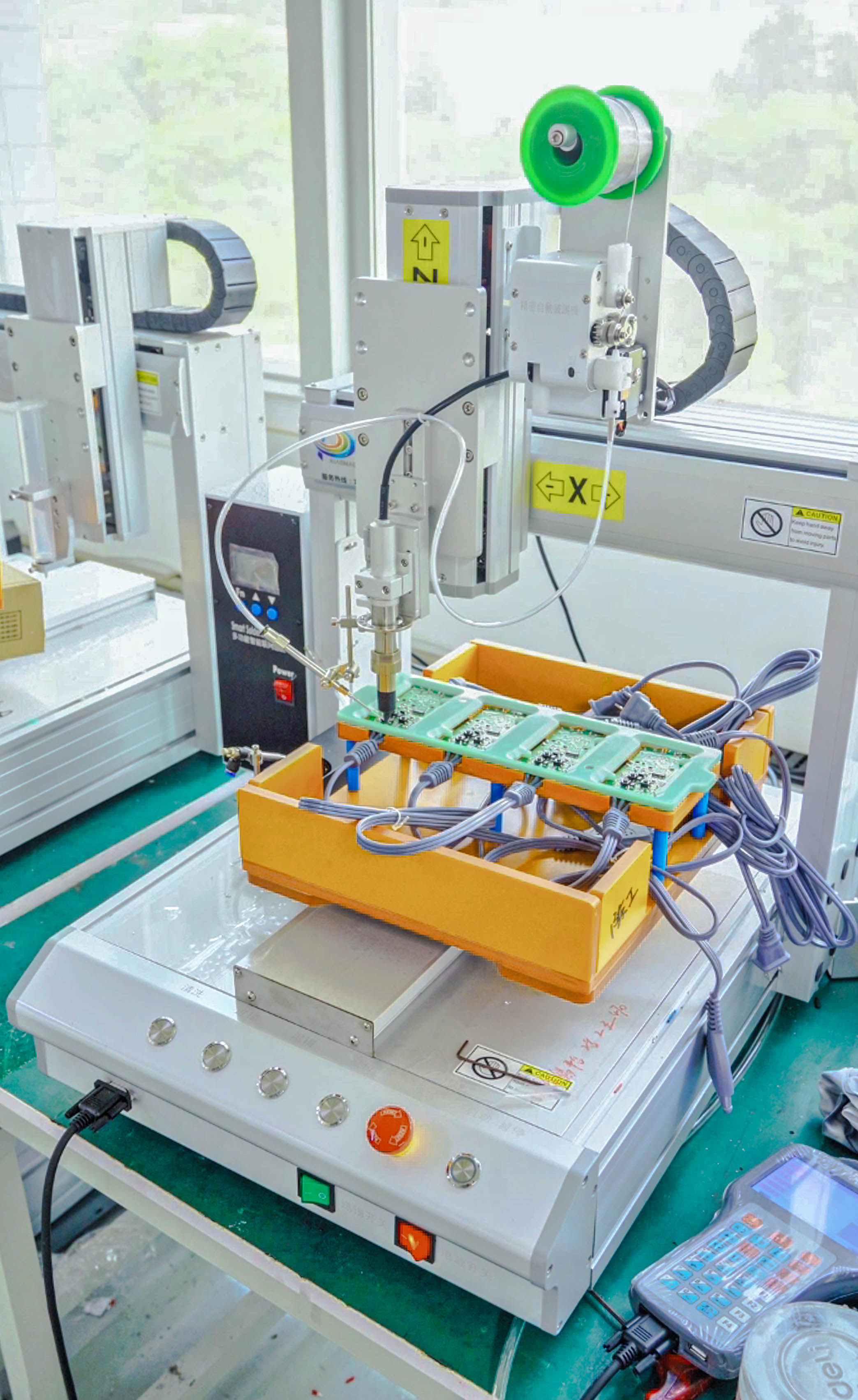 Single station PCB soldering machine 4