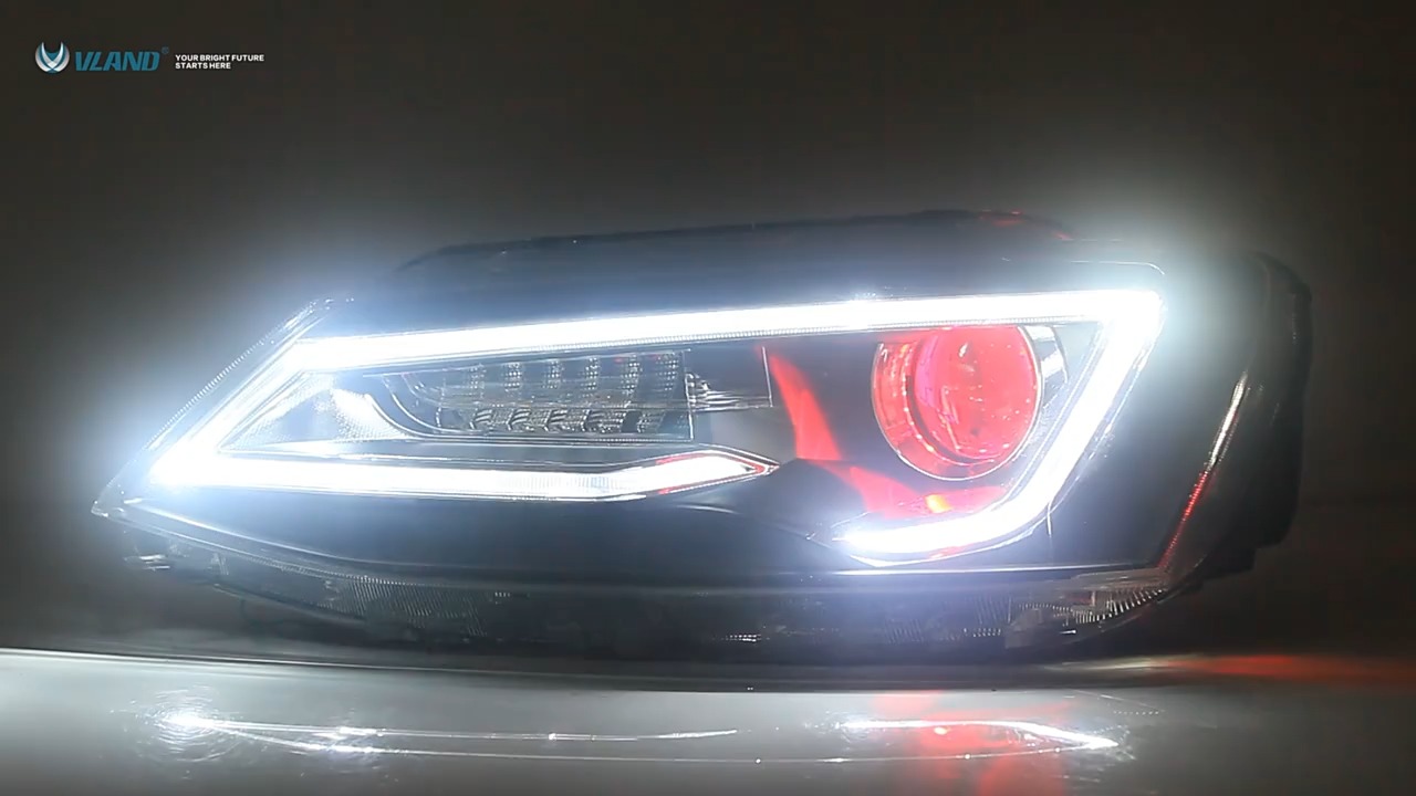 Car LED Headlights Assembly For Volkwagen Sagitar Modified A5 1