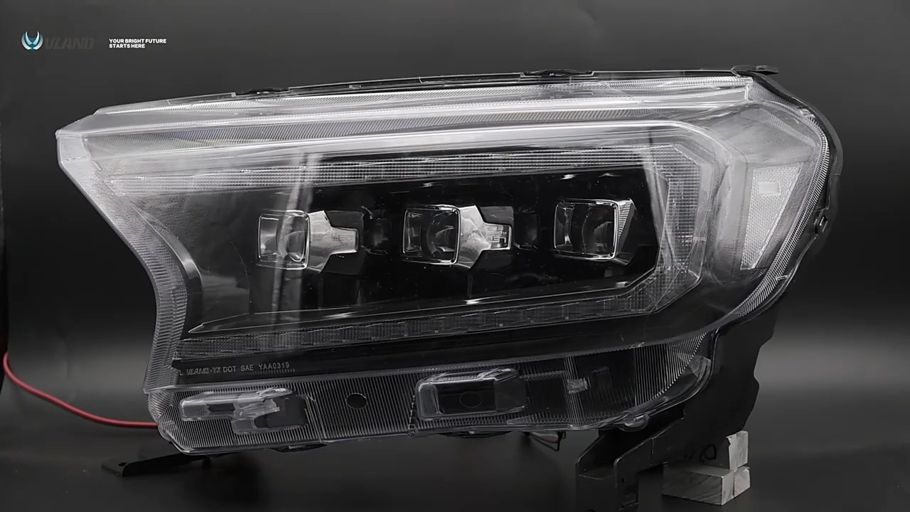 Car LED Front Lamp Headlights Assembly For Ford Ranger 2015-IN 1
