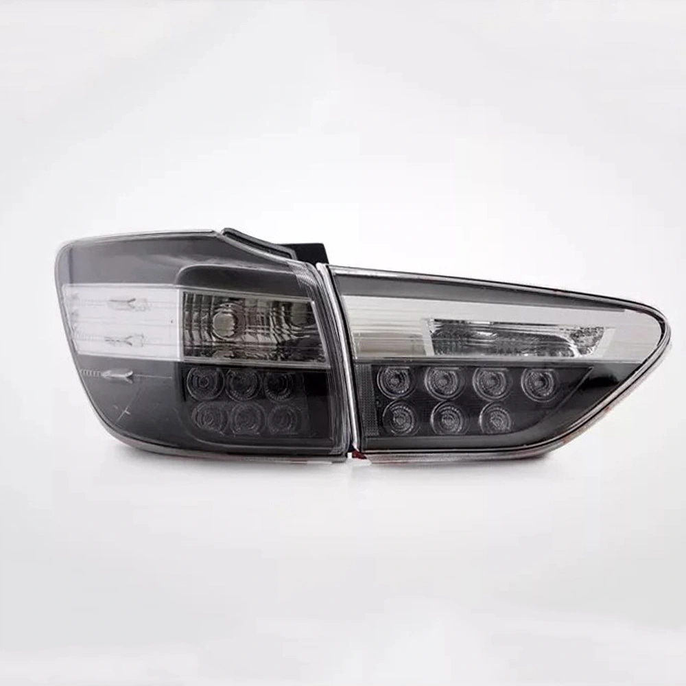 Conjunto de lanternas traseiras de LED para carro para Toyota WISH 2009-2015 1
