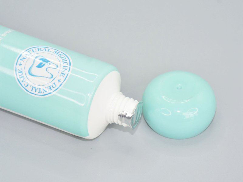 Toothpaste Tube With Screw Cap 3