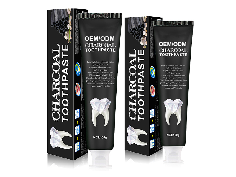 Activated Carbon Toothpaste for Stain Removal and Sensitivity Reduction 2
