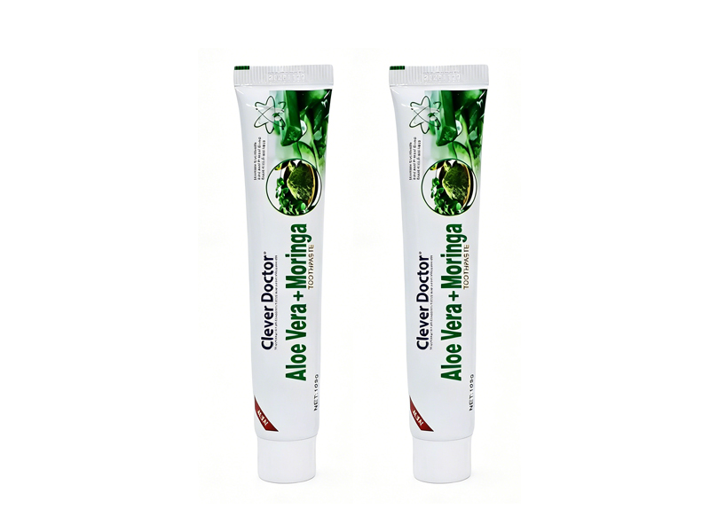 Pasta de dente natural de aloe vera e moringa, remove manchas de fumaça e chá e cuida das gengivas. 2