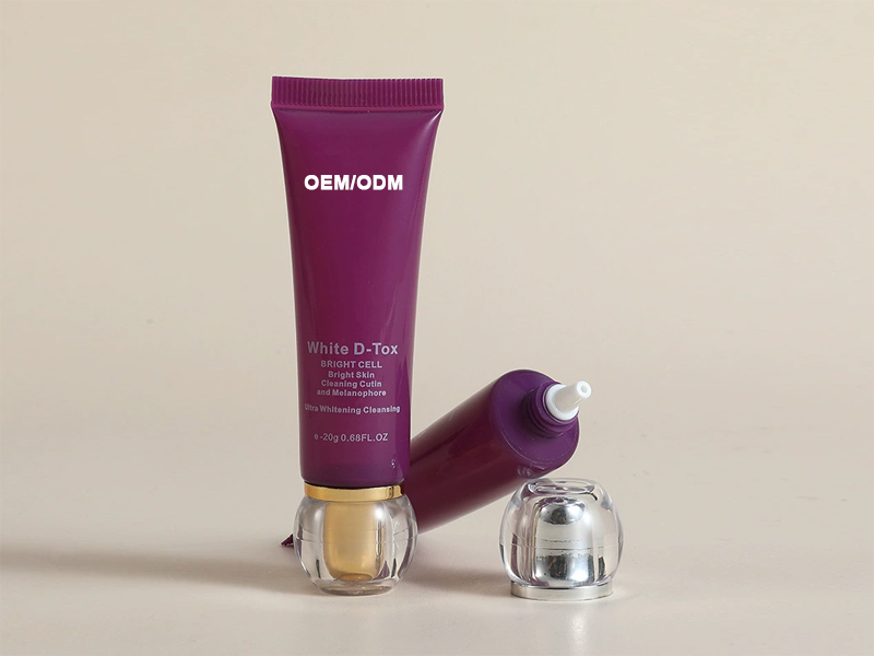 Custom Gold Plated Acrylic Lid Squeeze Tube for Facial Cleanser 1